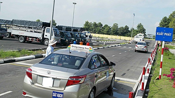 Chia sẻ kinh nghiệm thi sa hình b2 với bài thi xuất phát