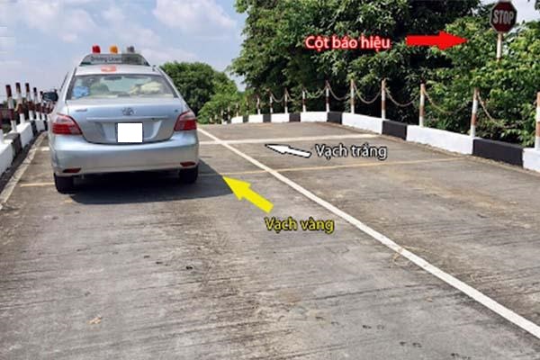 Kinh nghiệm vượt qua bài thi dừng và khởi hành ngang dốc trong sa hình b2