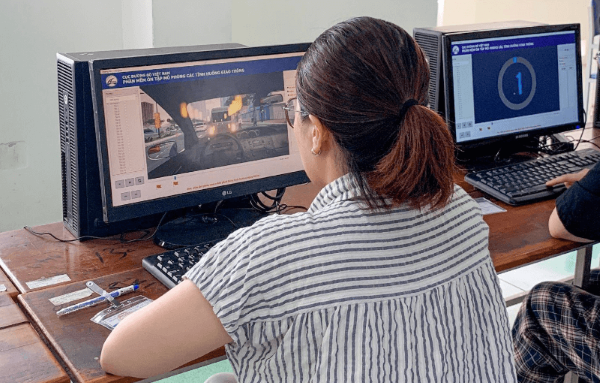 Thi tốt nghiệp b2 có bao gồm thi mô phỏng không?