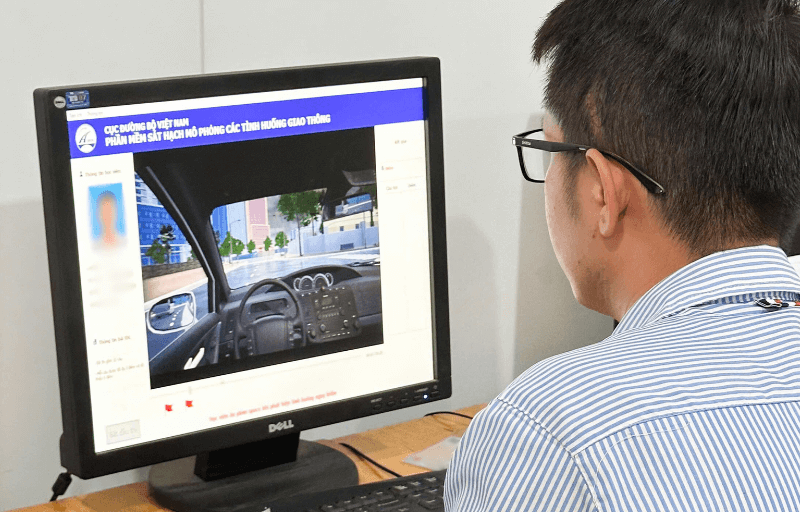 Thi mô phỏng là một trong những phần thi để nâng hạng b2 lên c