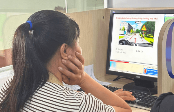 Phần thi lý thuyết trong nội dung thi bằng B 2025 cũng có một số thay đổi