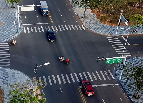 Quy định thứ tự xe ưu tiên, quy tắc nhường đường góp phần xây dựng văn hóa giao thông