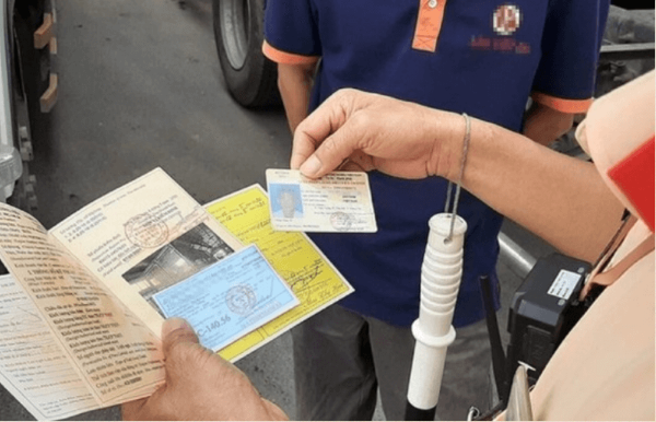 Cần hiểu rõ luật giao thông và cẩn trọng khi tham gia giao thông để không bị trừ điểm giấy phép lái xe