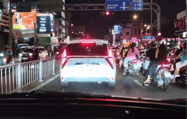 Bạn sẽ trải qua nhiều tình huống lái xe trong thực tế khi tham gia bổ túc tay lái