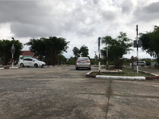 Cơ sở vật chất đạt chuẩn, hình thực tế bài tập sa hình tại trường dạy lái xe Nhà Bè