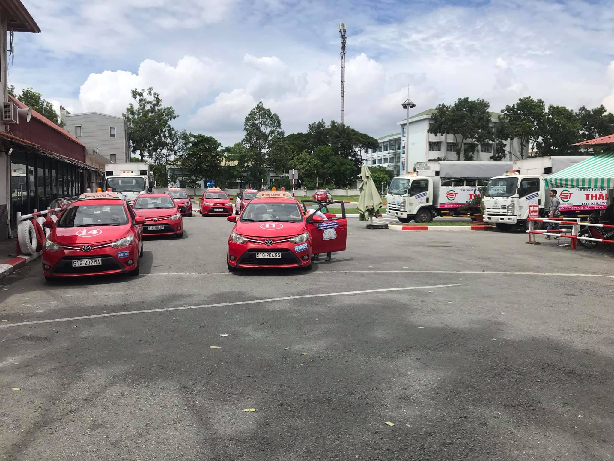 DẠY LÁI XE B2 UY TÍN TẠI QUẬN 7